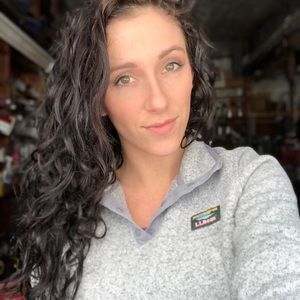 Meet your Posher, Christina